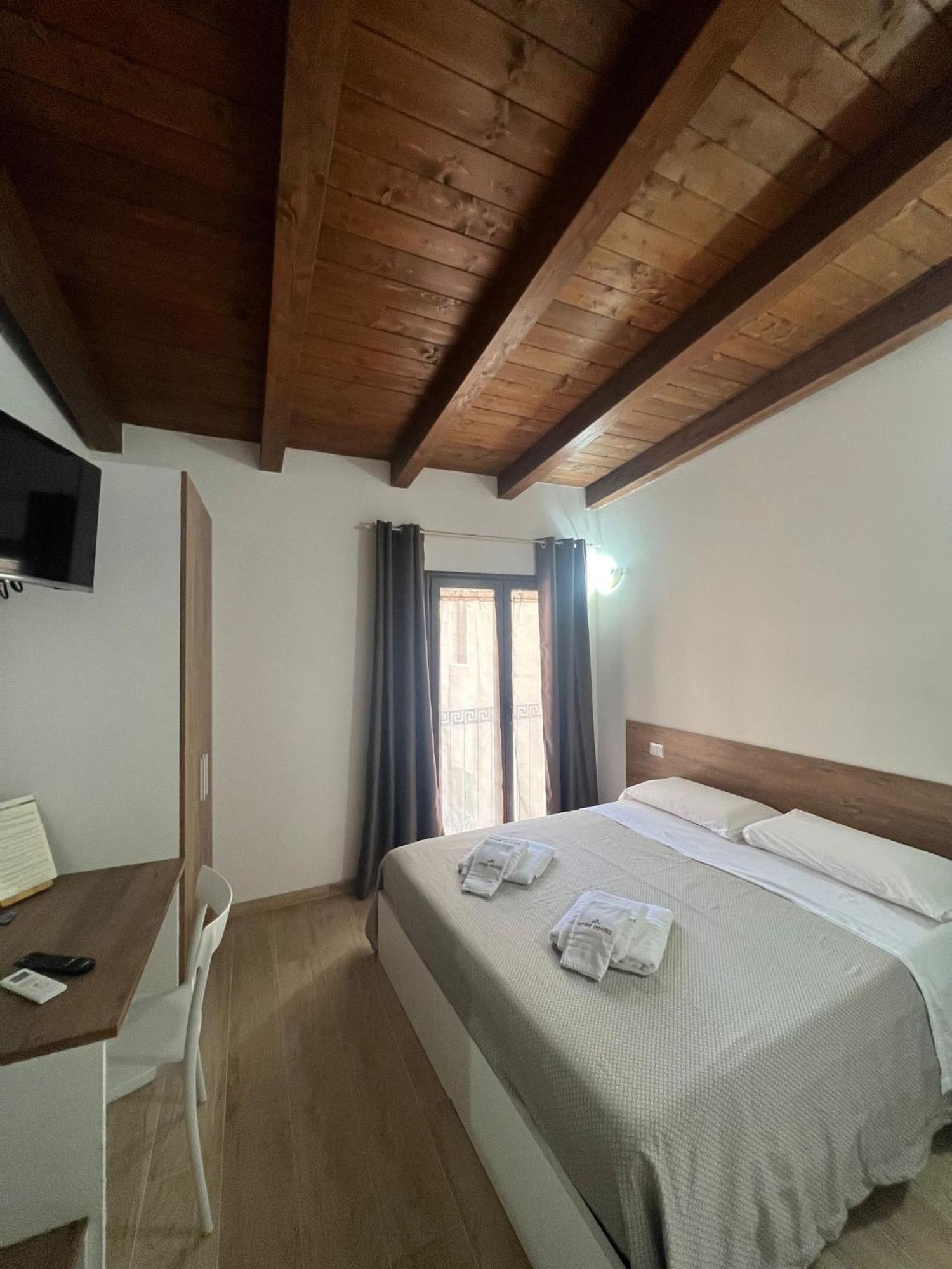 B&B Vittorio Emanuele Cirò Marina 外观 照片