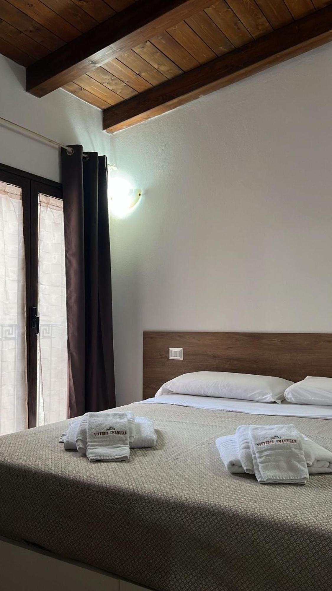 B&B Vittorio Emanuele Cirò Marina 外观 照片